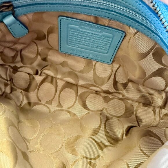 Coach Y2K Blue Suede Small Soho Hobo Shoulder Bag 9415
